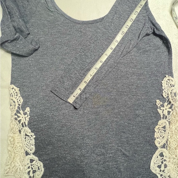 Moa Moa Womens Blouse 3/4 Sleeve White Crochet Lace On Sides Large - Picture 3 of 5